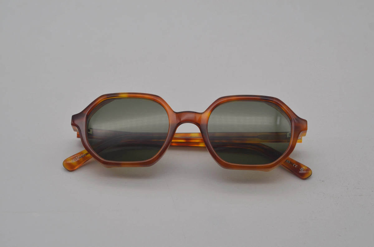 Amber Tortoise